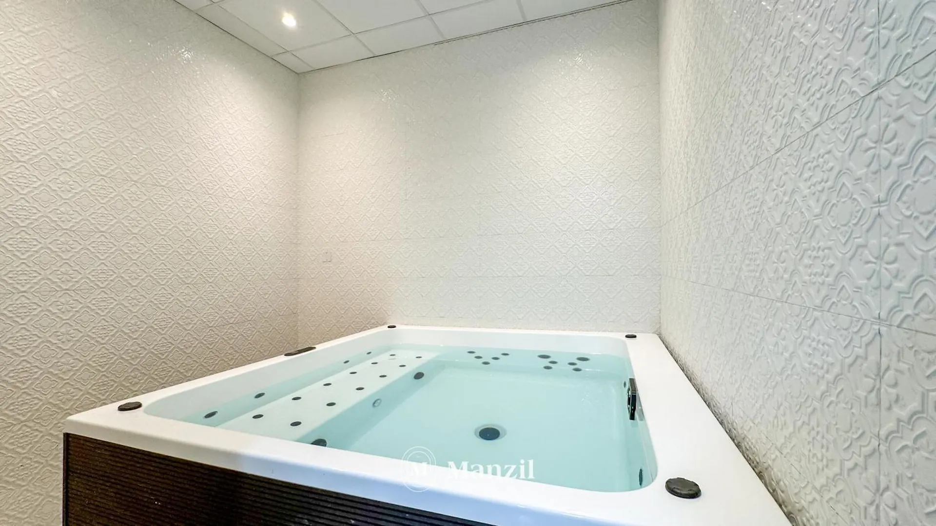 Appartement Manzil - Studio In Al Barsha With City View Dubai